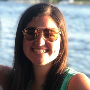 Meet your Posher, Amanda